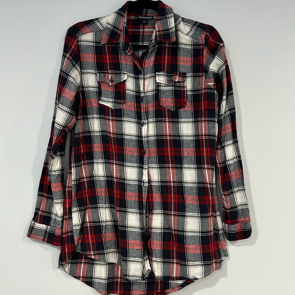 Fashion web women’s size XL 100% cotton plaid button up